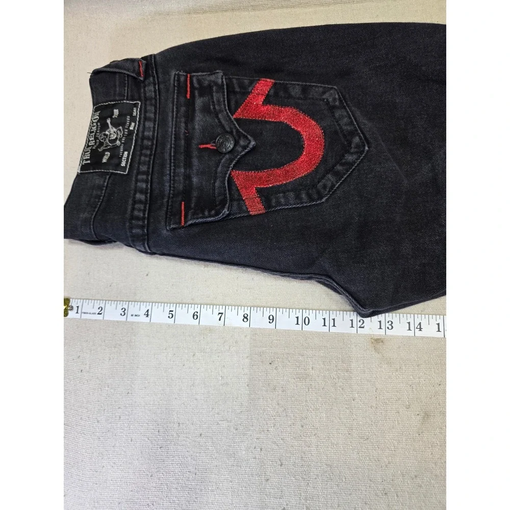 True Religion Ricky Relaxed Straight Black Jeans Red Stitching Mens 31 x 31